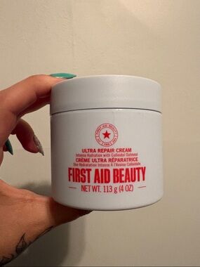 First Aid Beauty Ultra Repair Cream